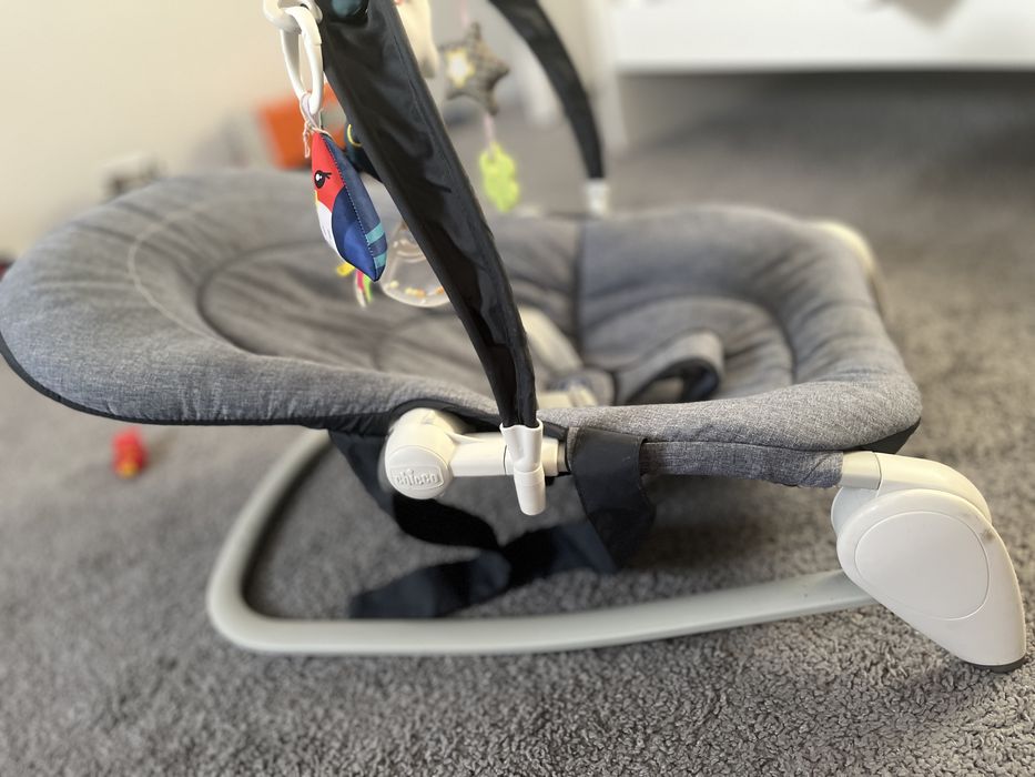 Leżaczek bujaczek  chicco bez wad