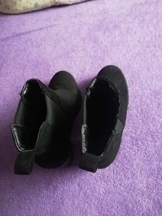 Sprzedam czarne buty sztyblety obcas jesienne Cropp 37 polecam