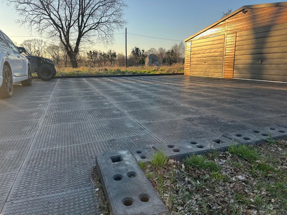 Mata stajenna  ,Dojazd  , przejscie tymczasowe , podjazd, dla zwierzat