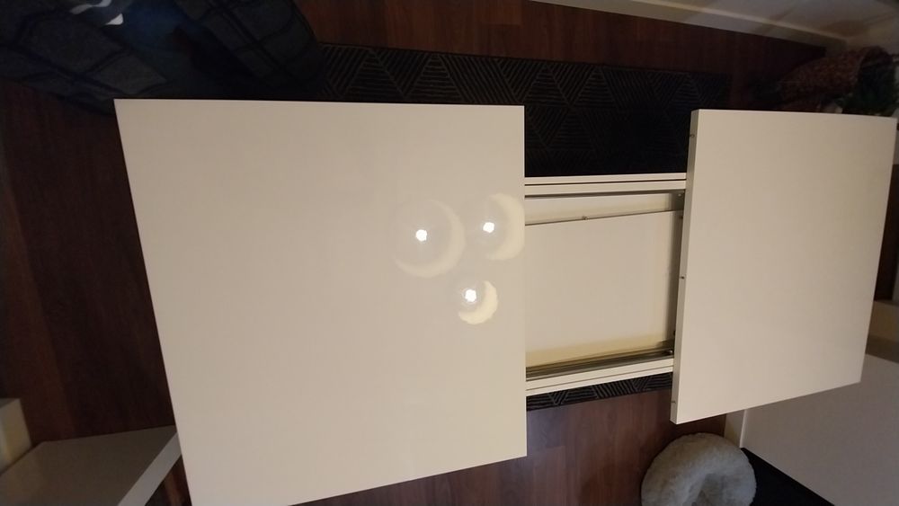 Mesa de sala extensivel - como nova.