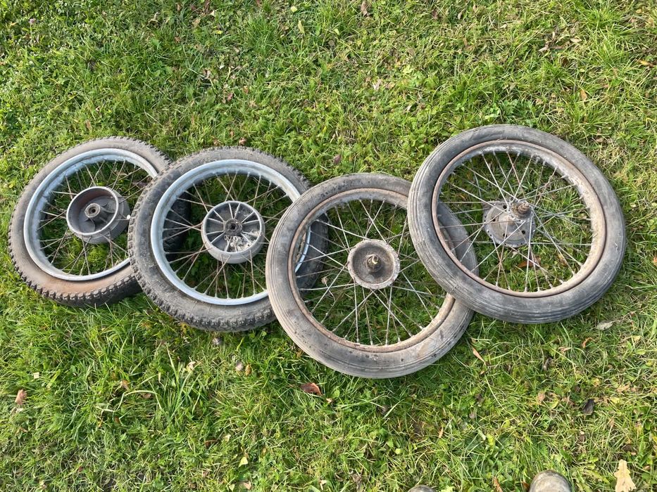 Koła do starego motocykla
