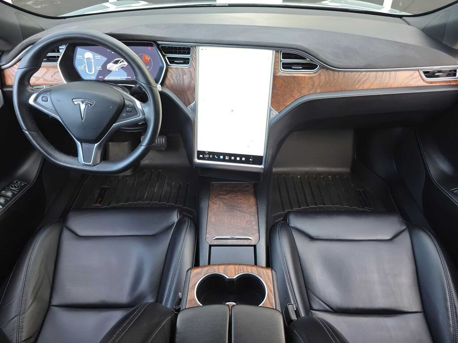 Tesla Model S 100D      2017