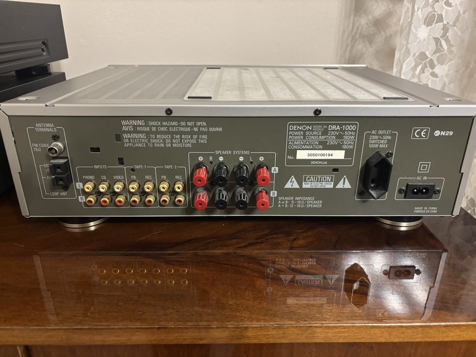 Denon DRA-1000 z oryginalnym pilotem