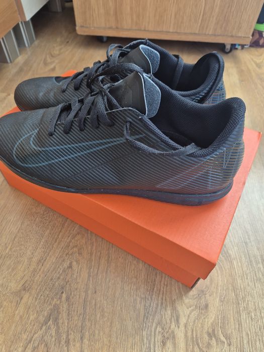 Halówki nike r.44