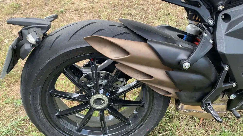 Mv Agusta 800 Dragster R - 1 dono