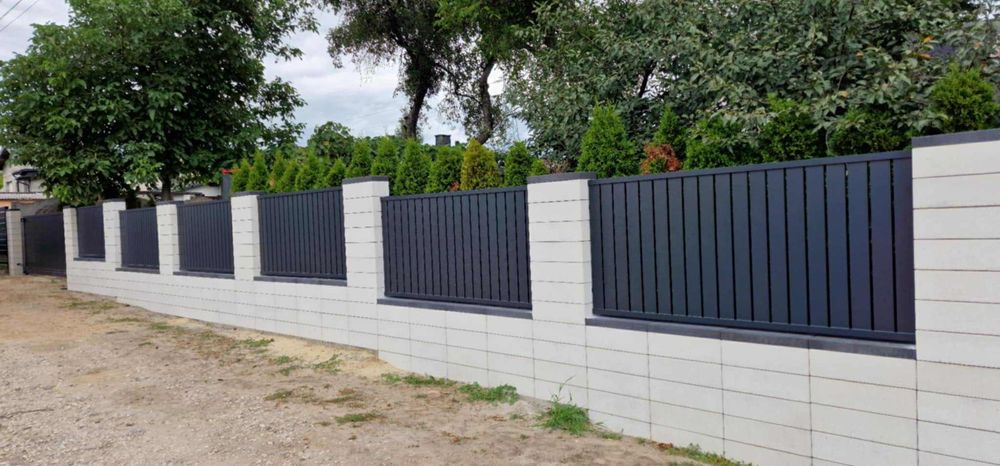 Ogrodzenia Budowa, montaż ogrodzeń od podstaw