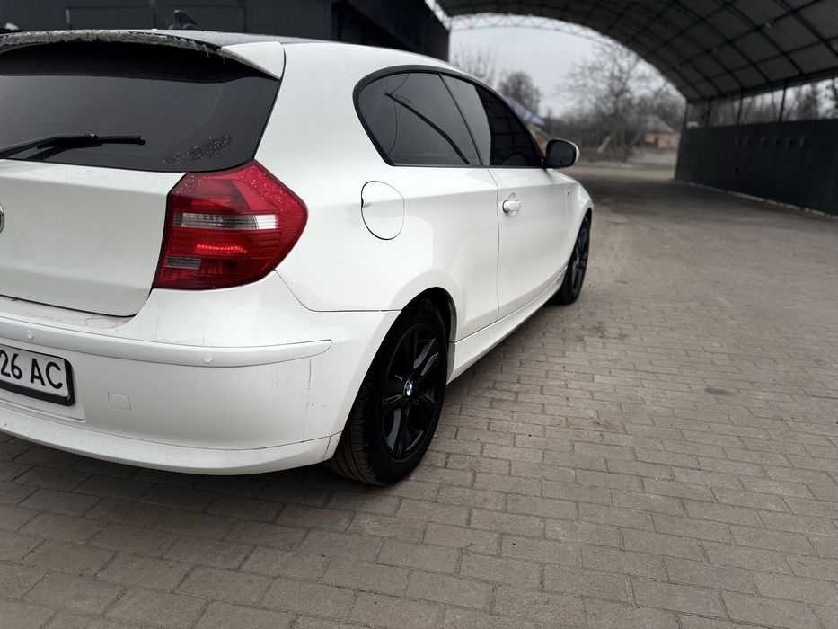 BMW 1 series e 81 «Копієчка» 2.0 дизель!