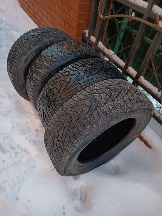 Продам Шини 215/60/16 Hankook