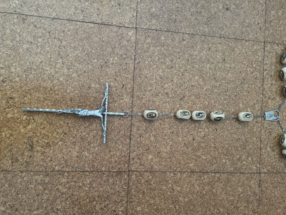 Terço de parede grande