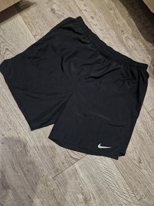 Шорты мужские Nike M Nk Df Challenger Short 7Bf Black L