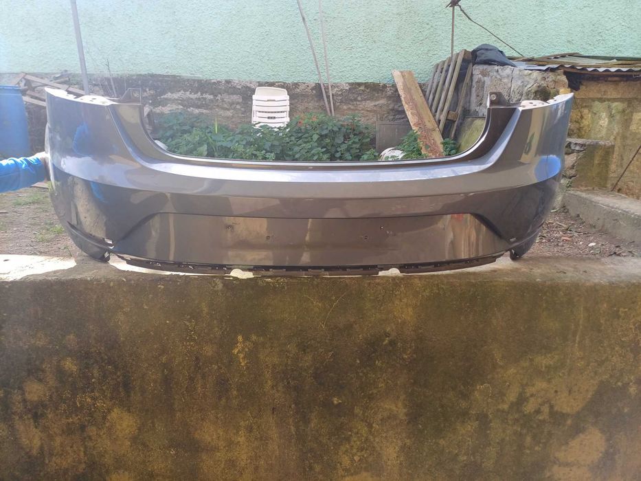Para-choques traseiro de seat ibiza 2016