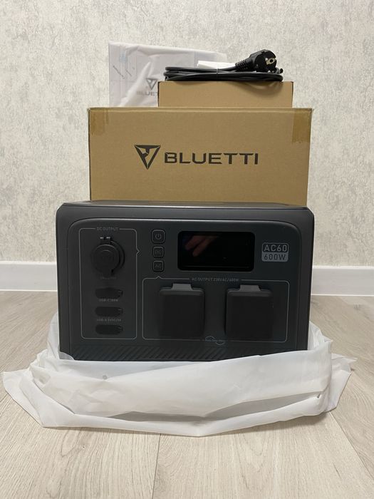 Зарядна станція Bluetti AC60