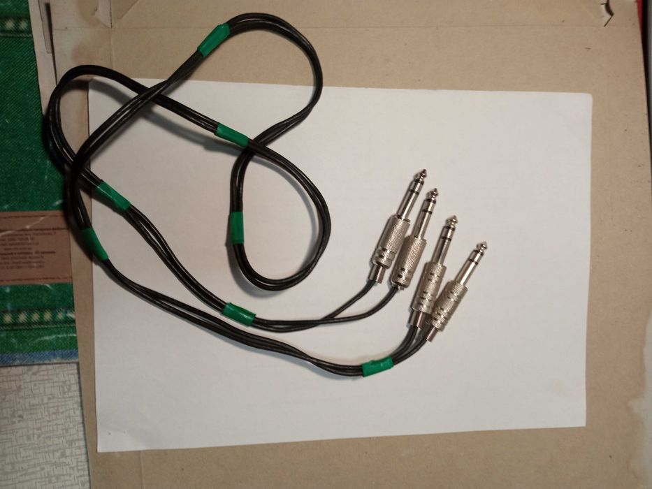 Продам аудіо розєми і шнури
