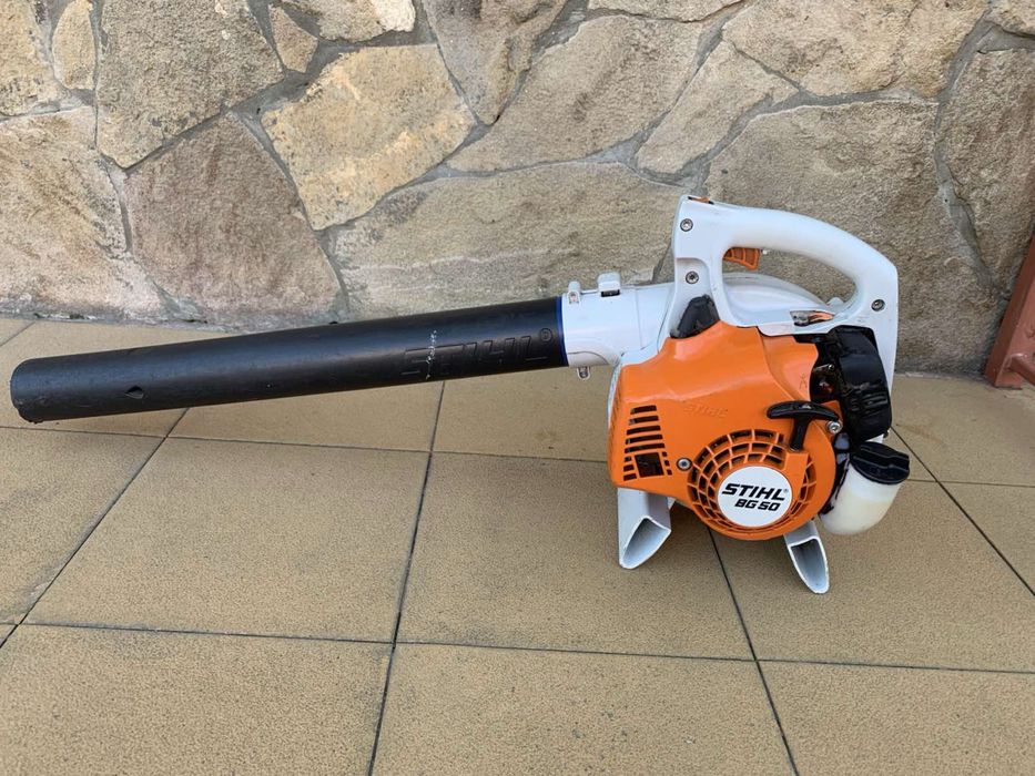 Оригінальна бензинова повітродувка STIHL BG 50