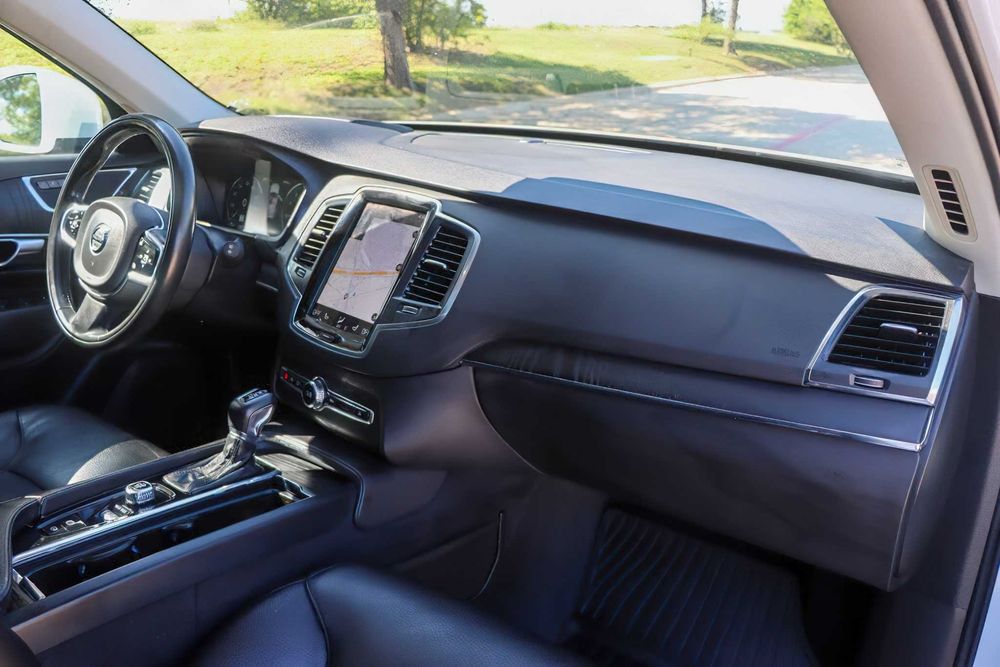 Volvo Xc90      2019
