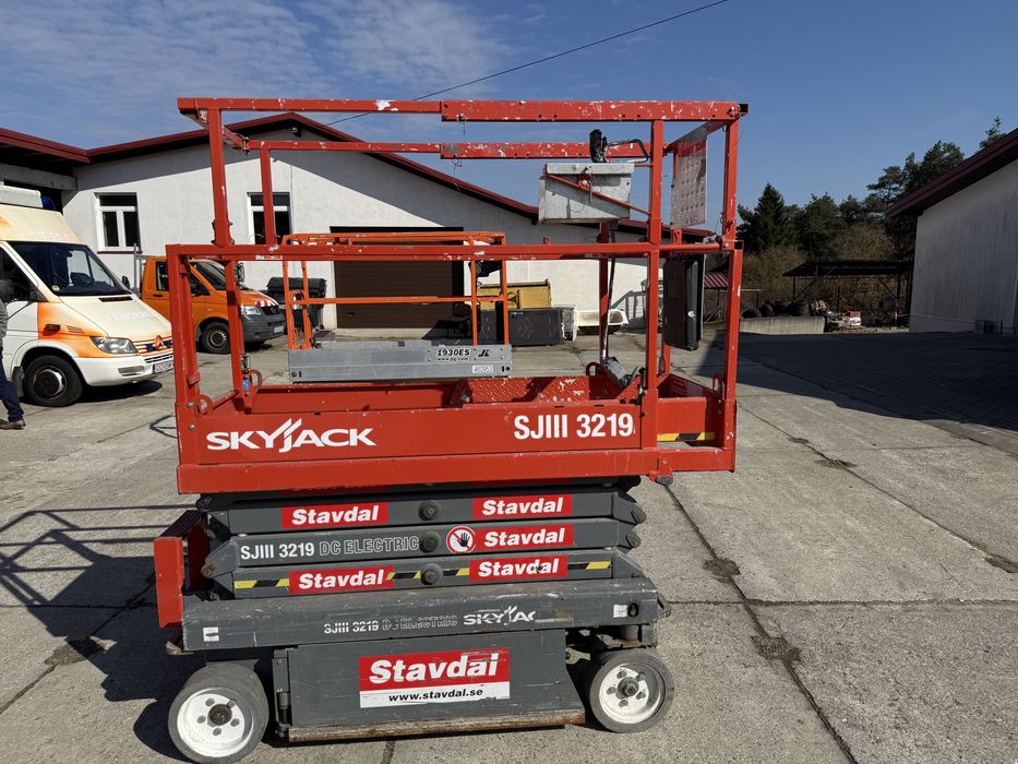 podnośnik nożycowy SKYJACK SJIII 3219