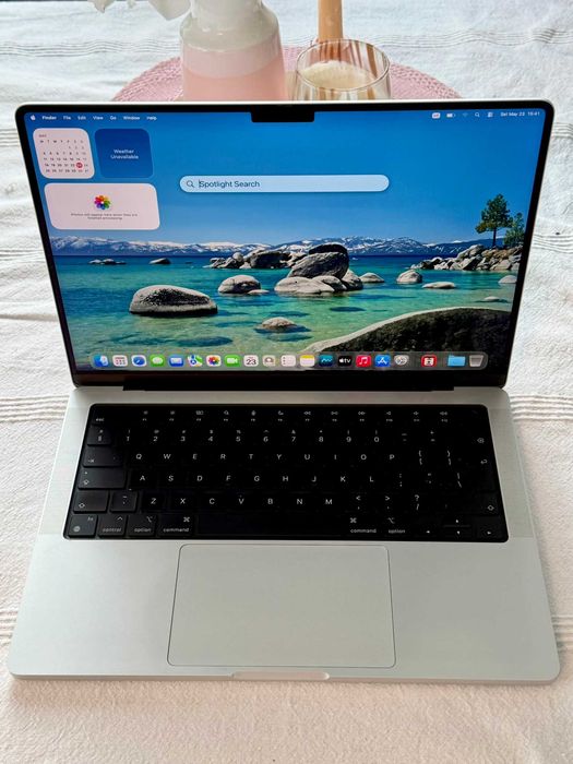 Apple MacBook Pro 14" 2023 M3 Pro 18GB 512GB SSD A2992