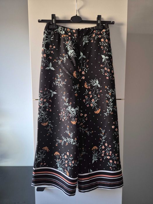 New Look spodnie culotte w kwiaty, 36