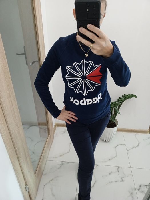 Bluza granatowa damska Reeboka sto procent bawełna rozmiar S, przez gł