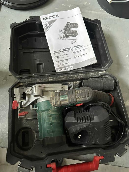 serra circular com bateria parkside