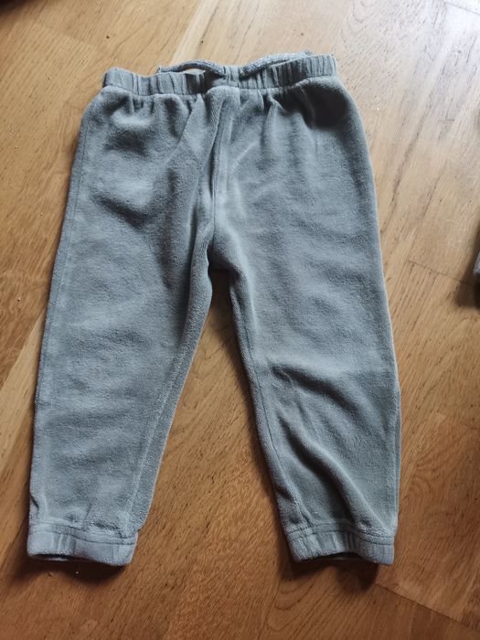 Welurowy dresik dla dziewczynki