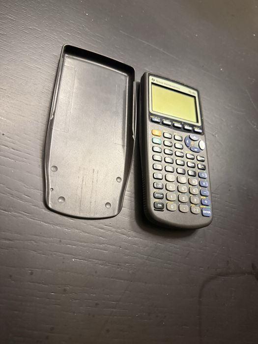 Calculadora grafica TI 83 texas instruments
