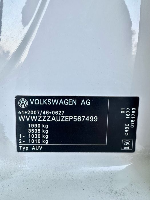 Продам Golf 7 2.0 TDI Highline Dynaudio