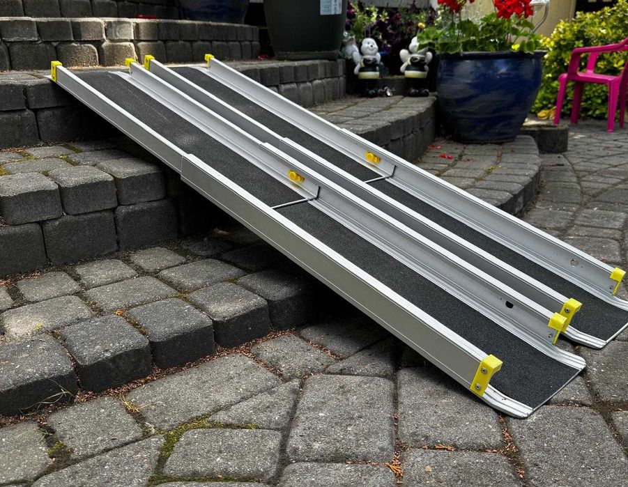 Rampa dla wózków inwalidzkich teleskopowa Udźwig 300 kg 75,5-122 cm