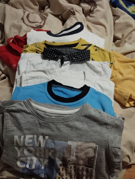 Віддам речі на хлопчика від 2 до 6 років.