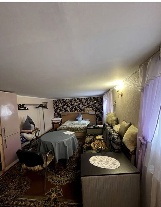 Оренда частини будинку на Максютова