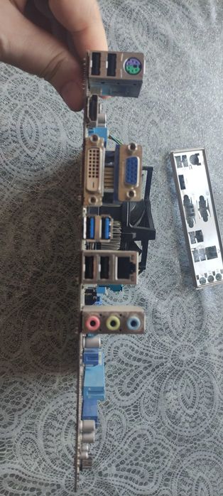 Плата ASUS P8H77M-LE +Intel i5 3330 3,0Ghz + 16Gb RAM