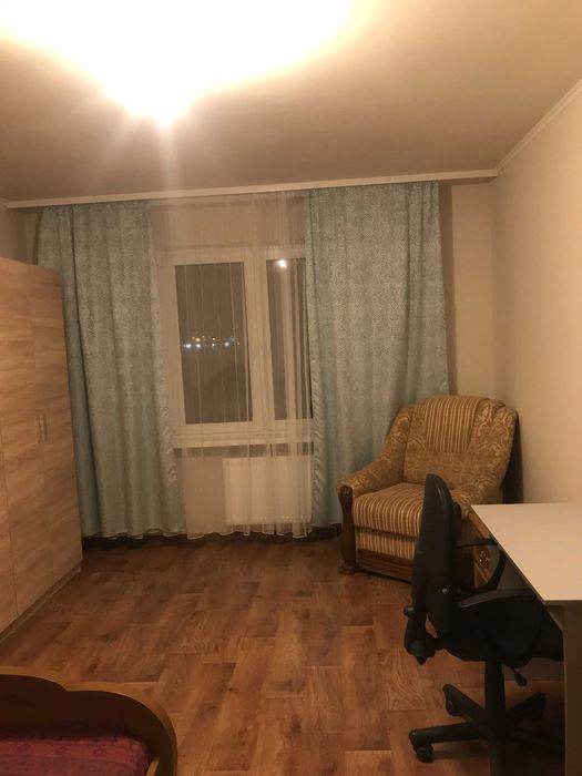 Здам помісячно кімнату для дівчини