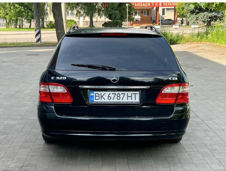 Продам мерседес w211