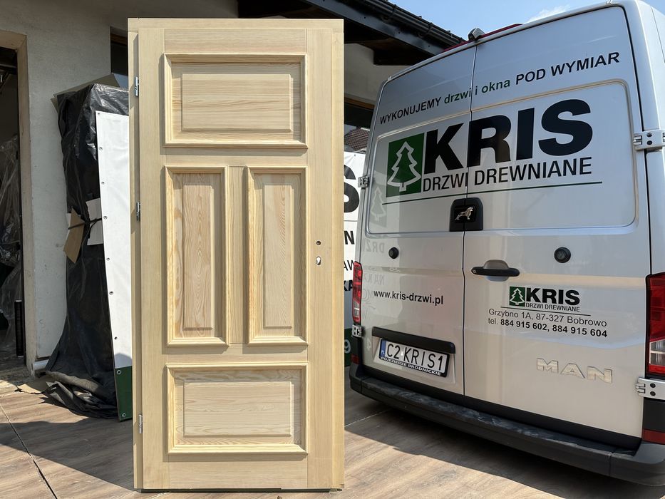 Drzwi wewnętrzne drewniane lite sosnowe Na WYMIAR z listewką ozdobną