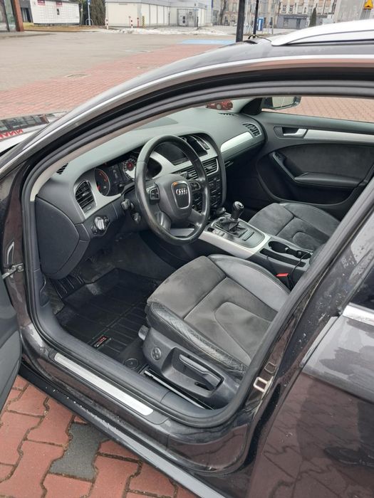 Audi a4 b8 kombi 2.0tdi