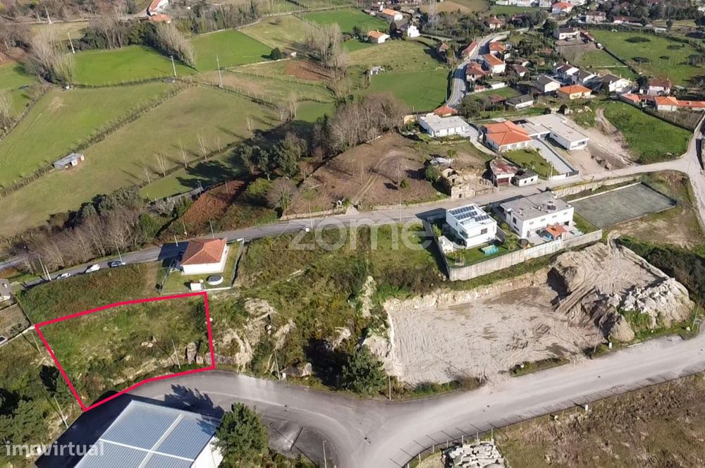 Lote de terreno Industrial para construção c/ área total de 820 m2