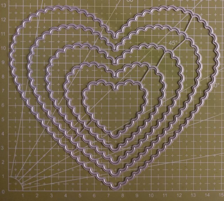 2402. Wykrojniki ramki serca scrapbooking