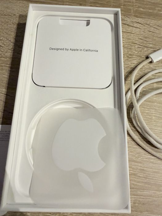 Iphone 15 pro max otimo estado