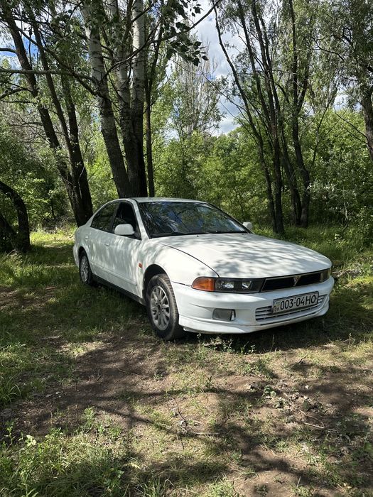 Продам Mitsubishi Galant 2,0 бензин