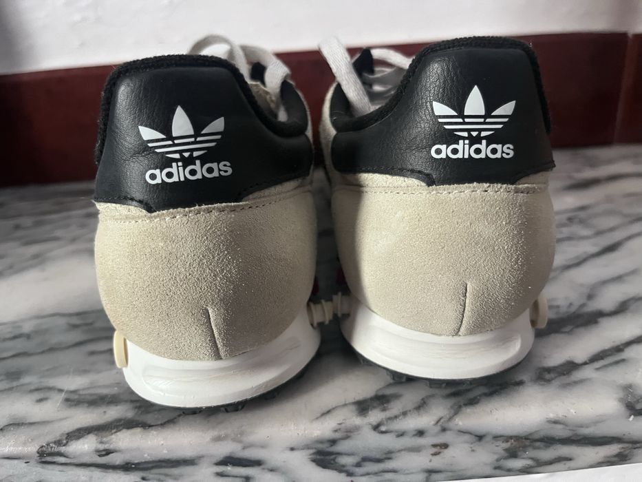 Adidas - usados em otimo estado