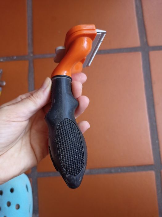 Escova FURminator para cão pelo longo