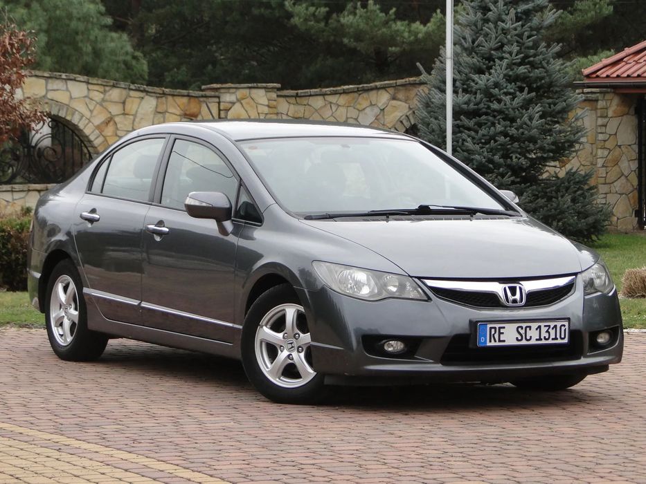 Honda Civic 1.3i_95Km_Hybrid_Automat_Climatronic_Alufelgi_Tempomat_Parktronic_E.U