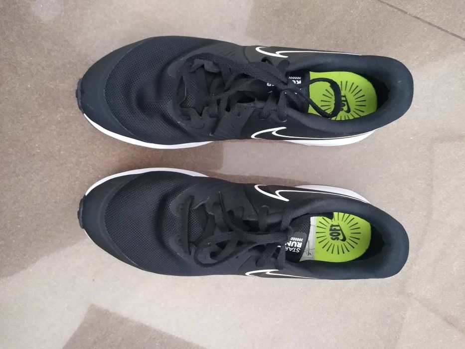 Obuwie sportowe Nike rozm. 38,5