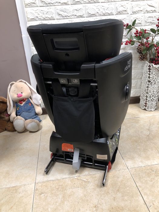 Автокрісло Britax Romer ADVANSAFIX IV R Група 1/2/3 (9-36кг) брітакс