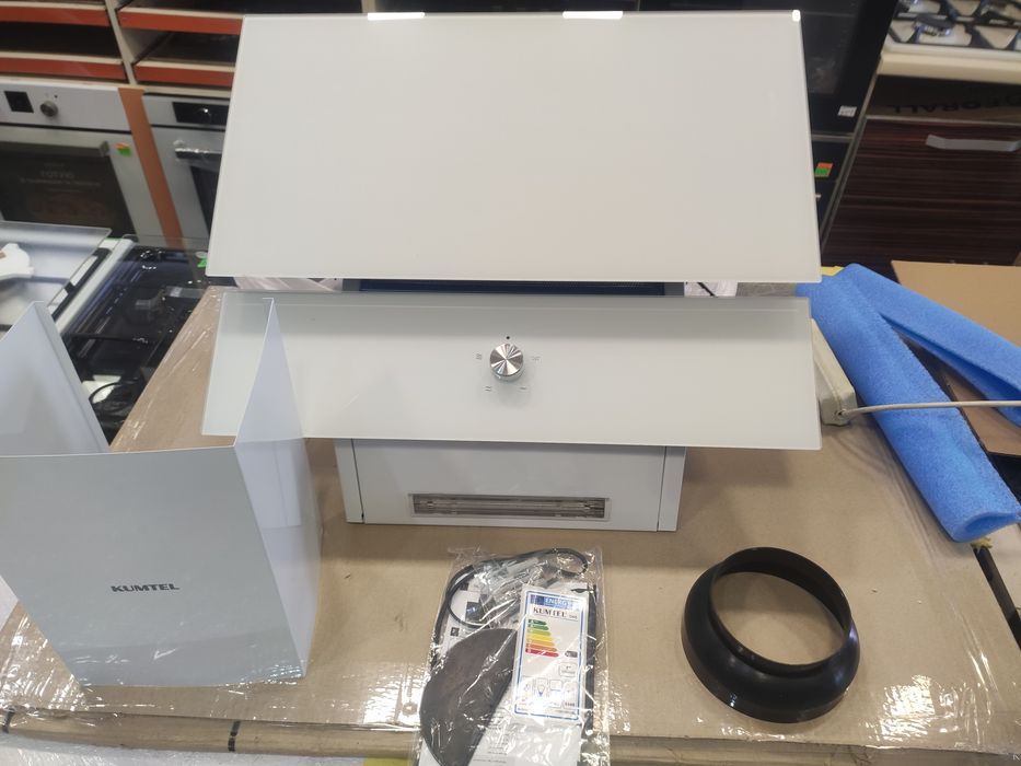 Вытяжка кухонная наклонная KUMTEL DA6-835WH Турция