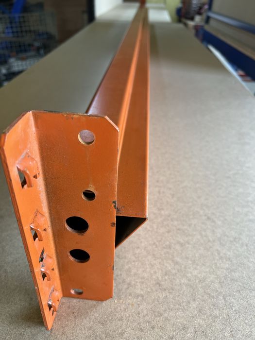 Trawersy Mecalux 270 cm z rantem na płytę-połkę