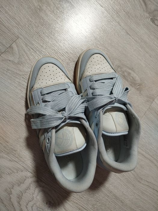 Кросівки  Adidas