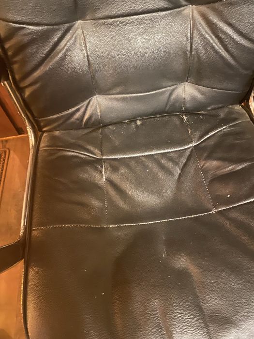 Skórzany fotel biurowy ZA DARMO