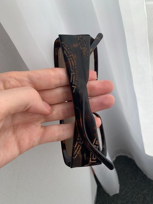 Солнцезащитные очки Versace