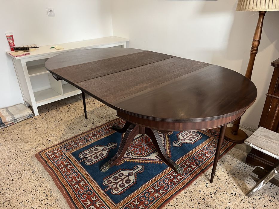 Mesa de jantar extensível